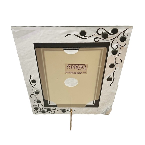 Glass Photo Frame - Picture 2 of 3